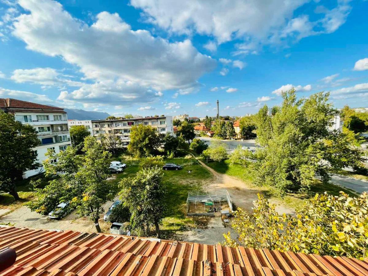 Panorama-М Apartment Vratsa Luaran gambar
