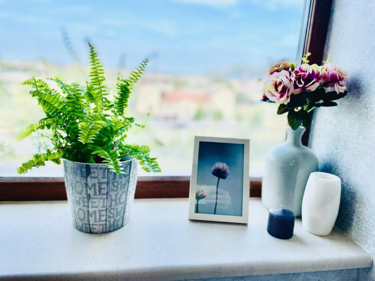 Panorama-М Apartment Vratsa Luaran gambar