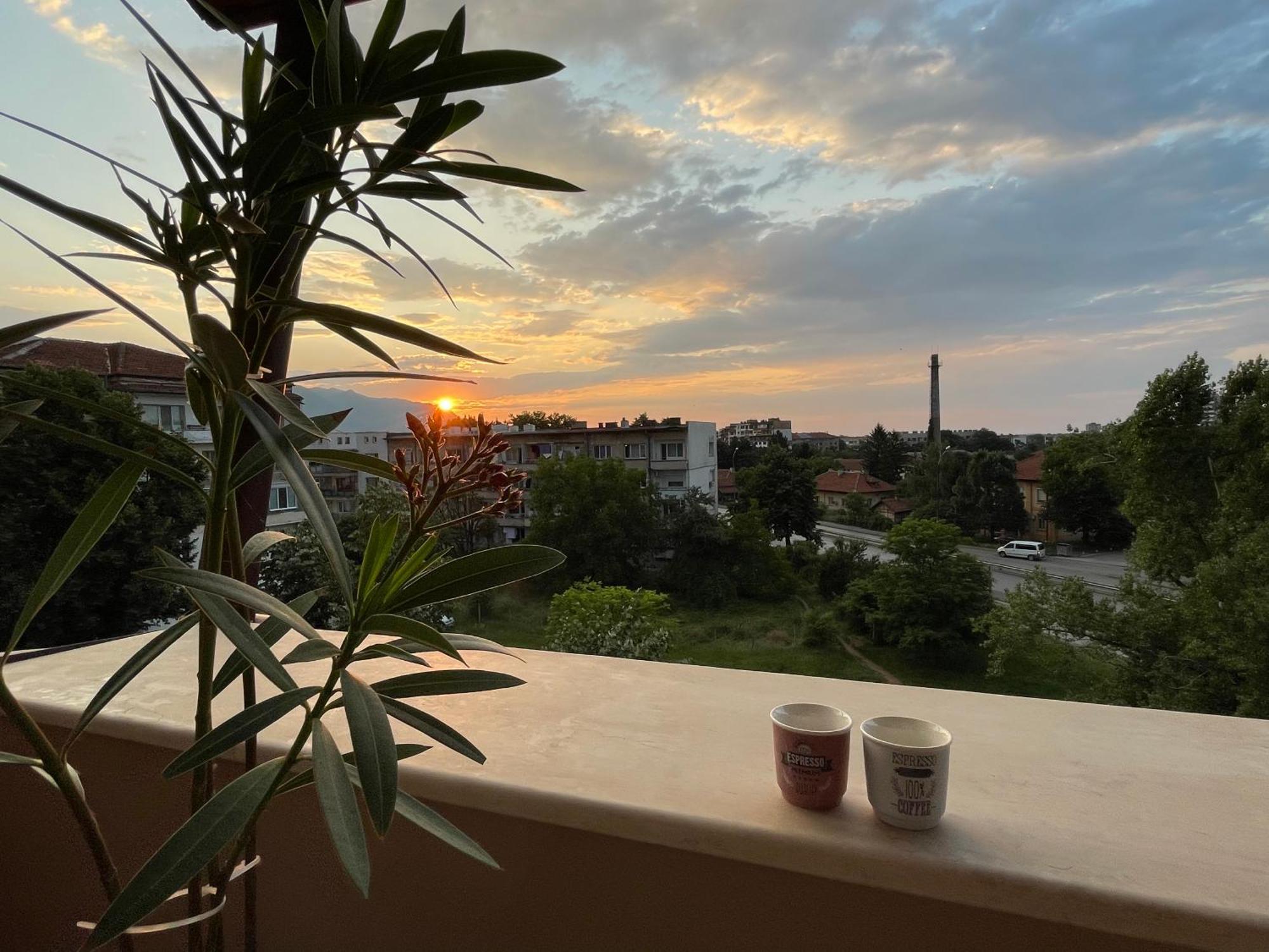 Panorama-М Apartment Vratsa Luaran gambar
