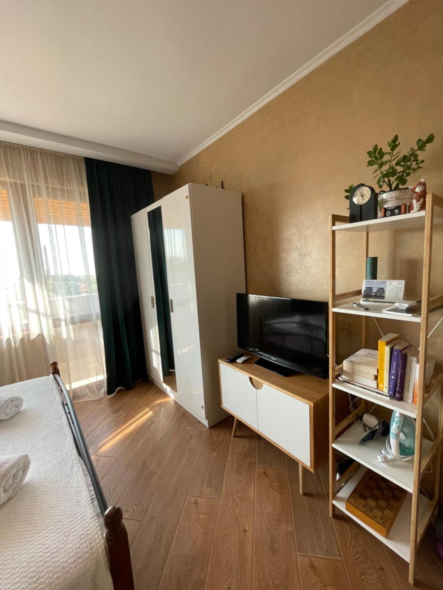 Panorama-М Apartment Vratsa Luaran gambar